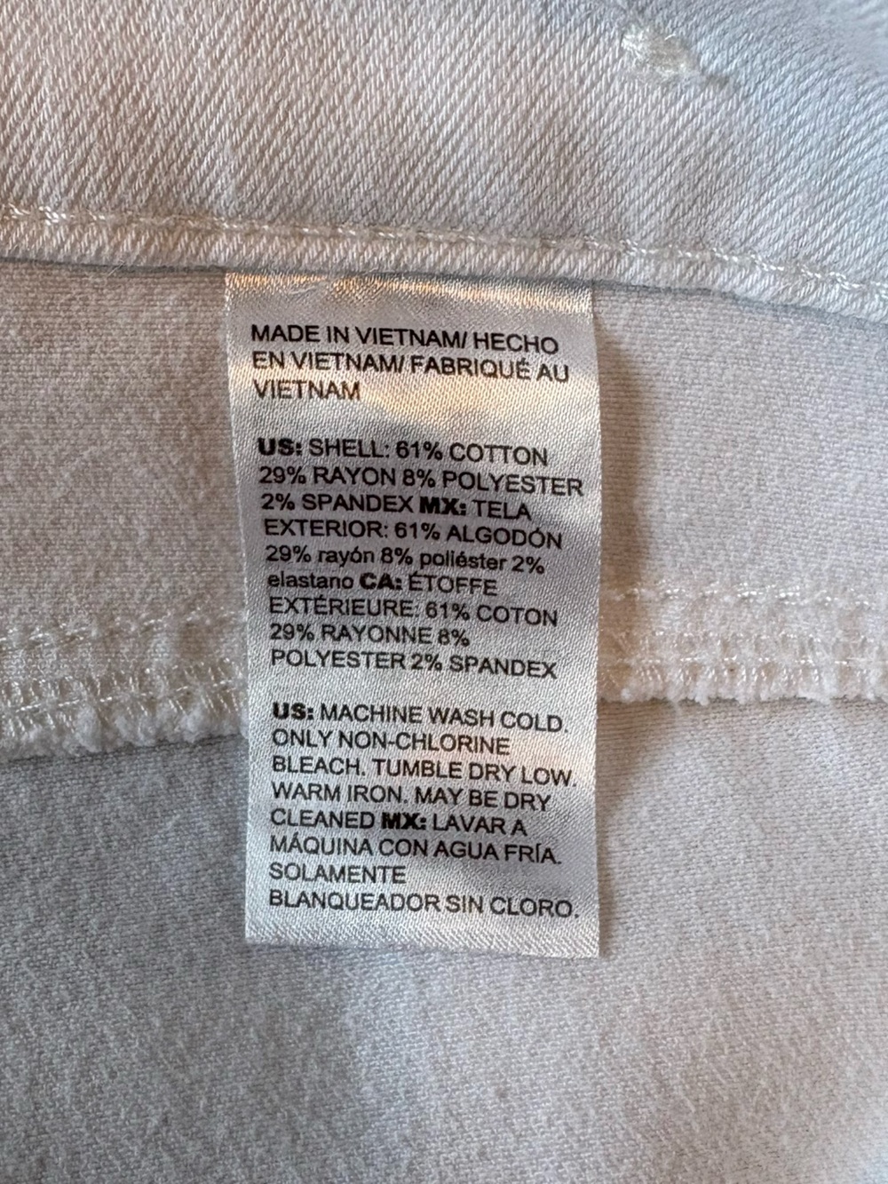 Chico’s White So Slimming Girlfriend Slim Leg Crop Jeans Size 2 (US 12) - Picture 9 of 10